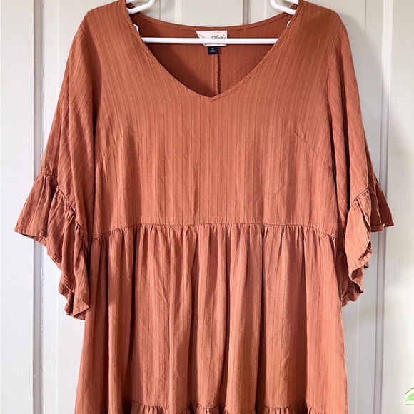 ✨Universal Thread✨ Ruffle Sleeve Dress - Picture 2 of 5